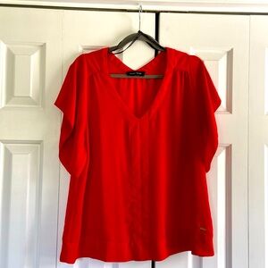 Gorgeous red, flowy top. Size large. Ivanka Trump brand EUC